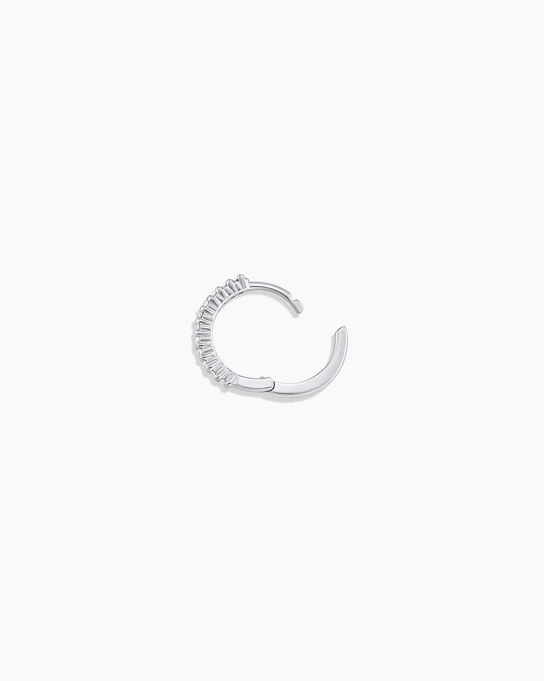 14k White Gold Diamond Pavé Single Huggie